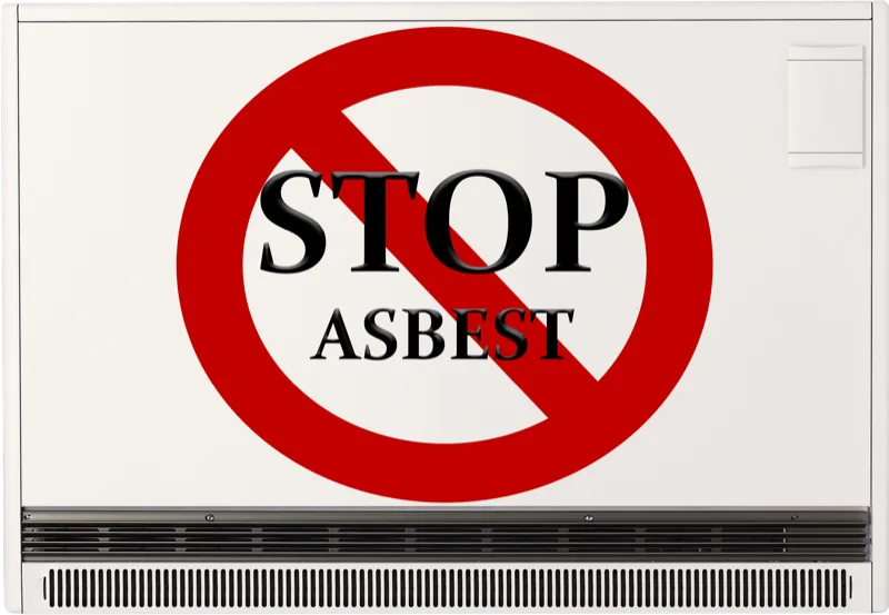 Alter Nachtspeicherofen mit Stop-Asbest-Symbol – fachgerechte Entsorgung durch EHS